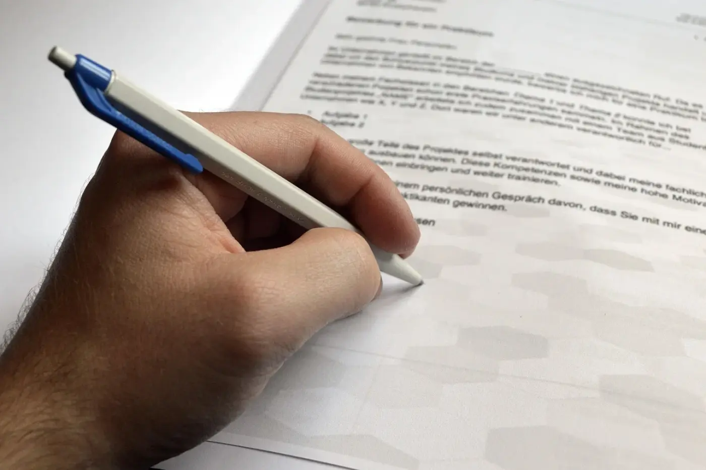 Comment personnaliser sa lettre de motivation pour une alternance ?